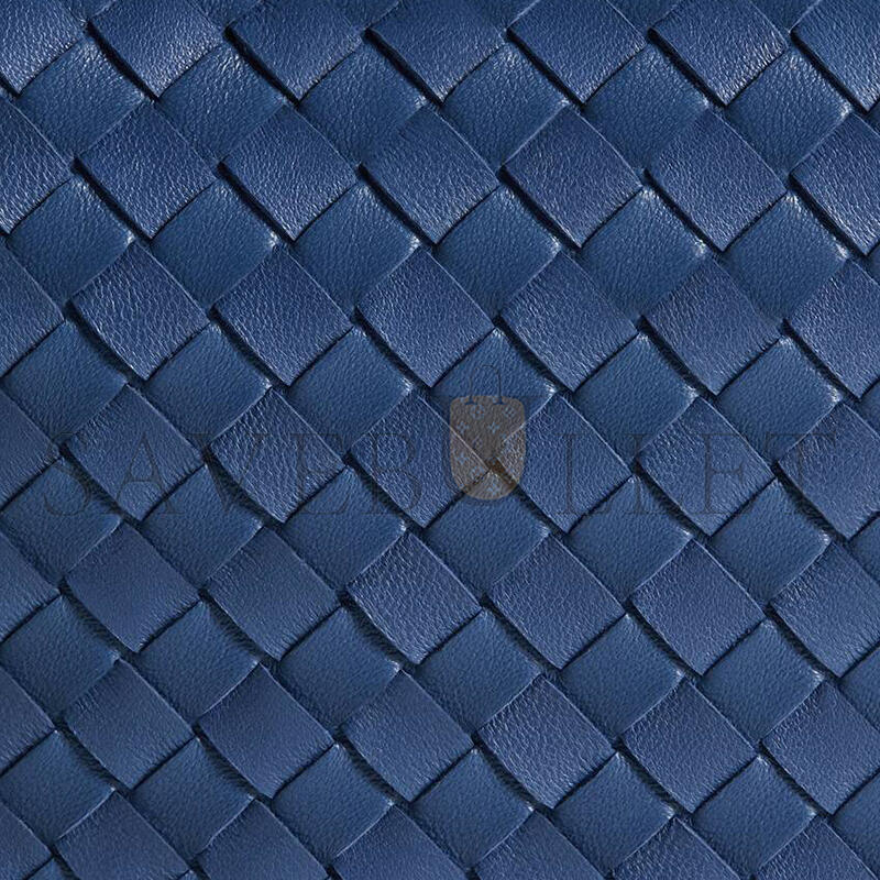 BOTTEGA VENETA VENETO 826877V5KD04017 (38*24*2cm)
